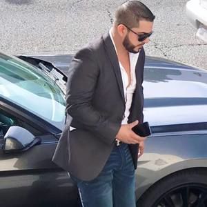 Meet your Posher, Hugo